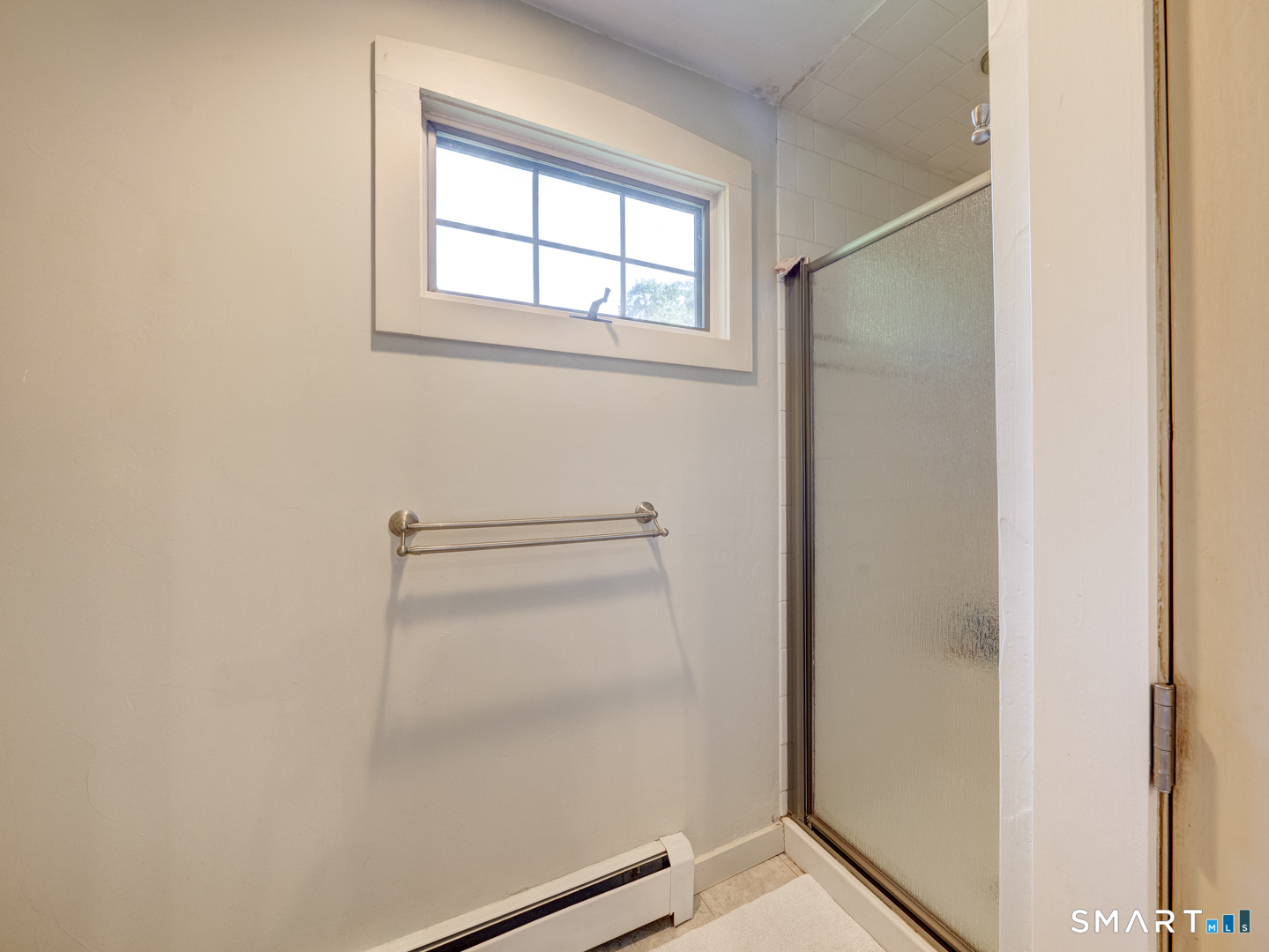 112 Slab Meadow Road Morris, CT 06763 - Photo 17 of 40 Main level full bath