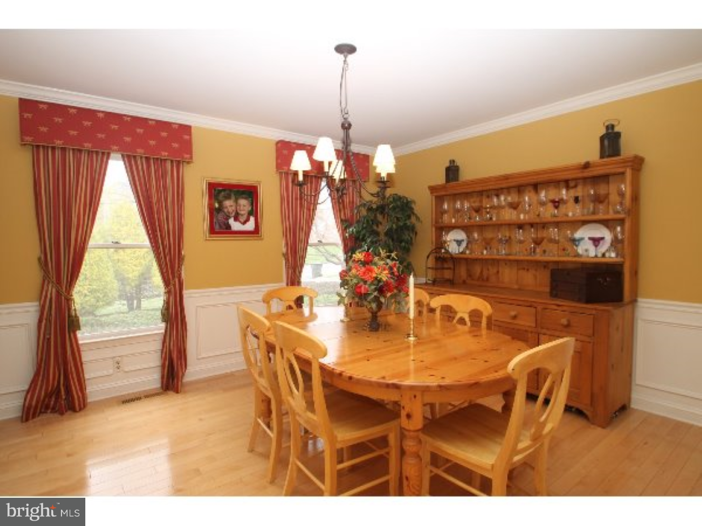 1668 Fairfield Road Yardley, PA 19067 - Photo 8 of 25 Dining Room