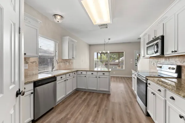 $360,000 | 1641 Ebony Lane, Schertz, TX 78154