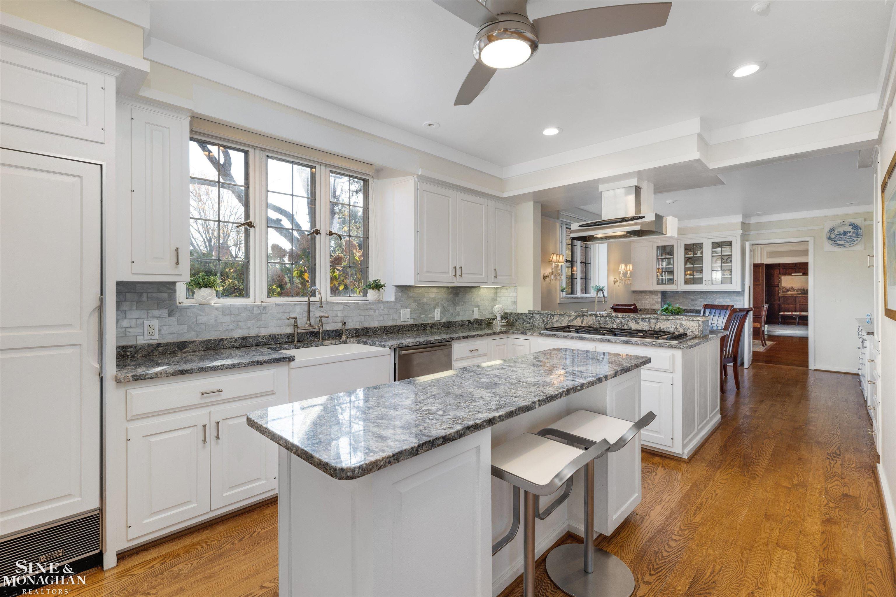 257 Ridge Road Grosse Pointe, MI 48236 - Photo 14 of 47