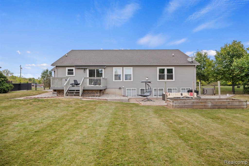 1261 Baldwin Road Fenton, MI 48430 - Photo 48 of 67