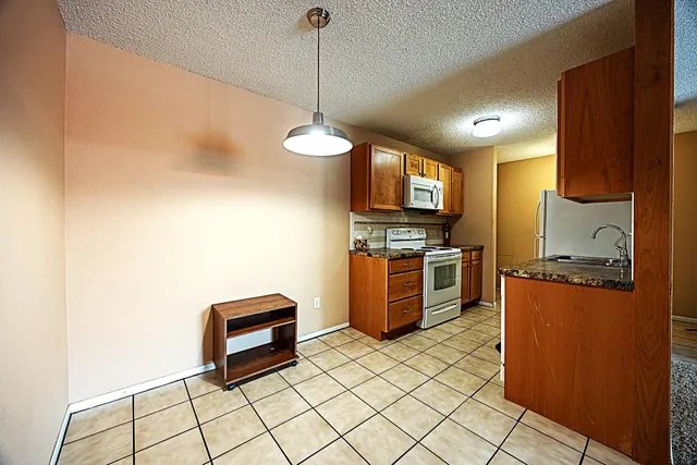 $89,000 | 315 Waite Avenue South, Unit 203, Waite Park, MN 56387