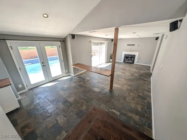 $2,600 | 9509 Lazy River Drive, Las Vegas, NV 89117
