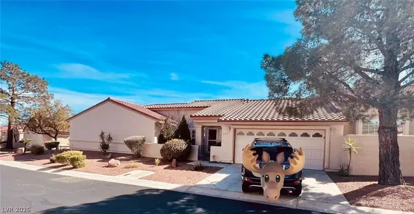 $2,999 | 8113 Spanish Peak Drive, Las Vegas, NV 89128