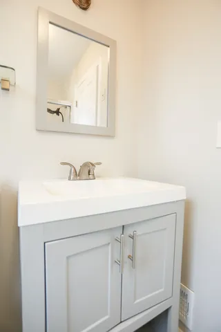 $3,500 | 3126 West Chase Avenue, Chicago, IL 60645