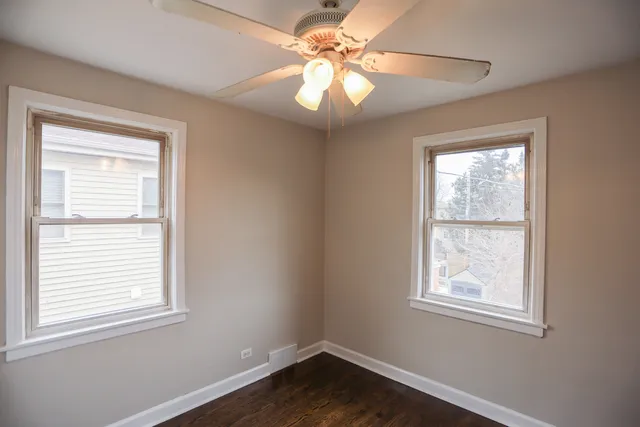 $3,500 | 3126 West Chase Avenue, Chicago, IL 60645