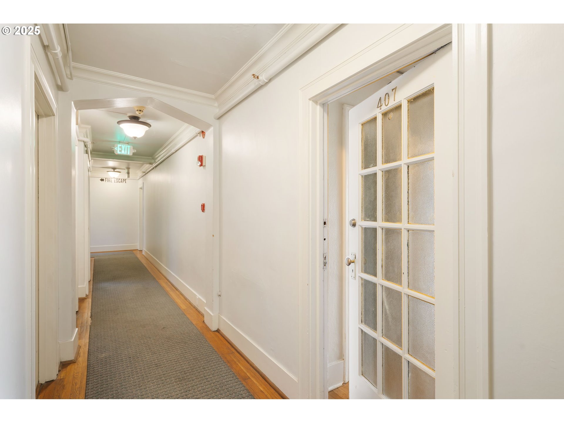 1811 Northwest Couch Street, Unit 407 Portland, OR 97209 - Photo 6 of 23