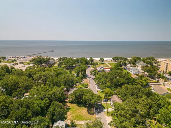 $79,900 | 146 Gill Avenue, Biloxi, MS 39530