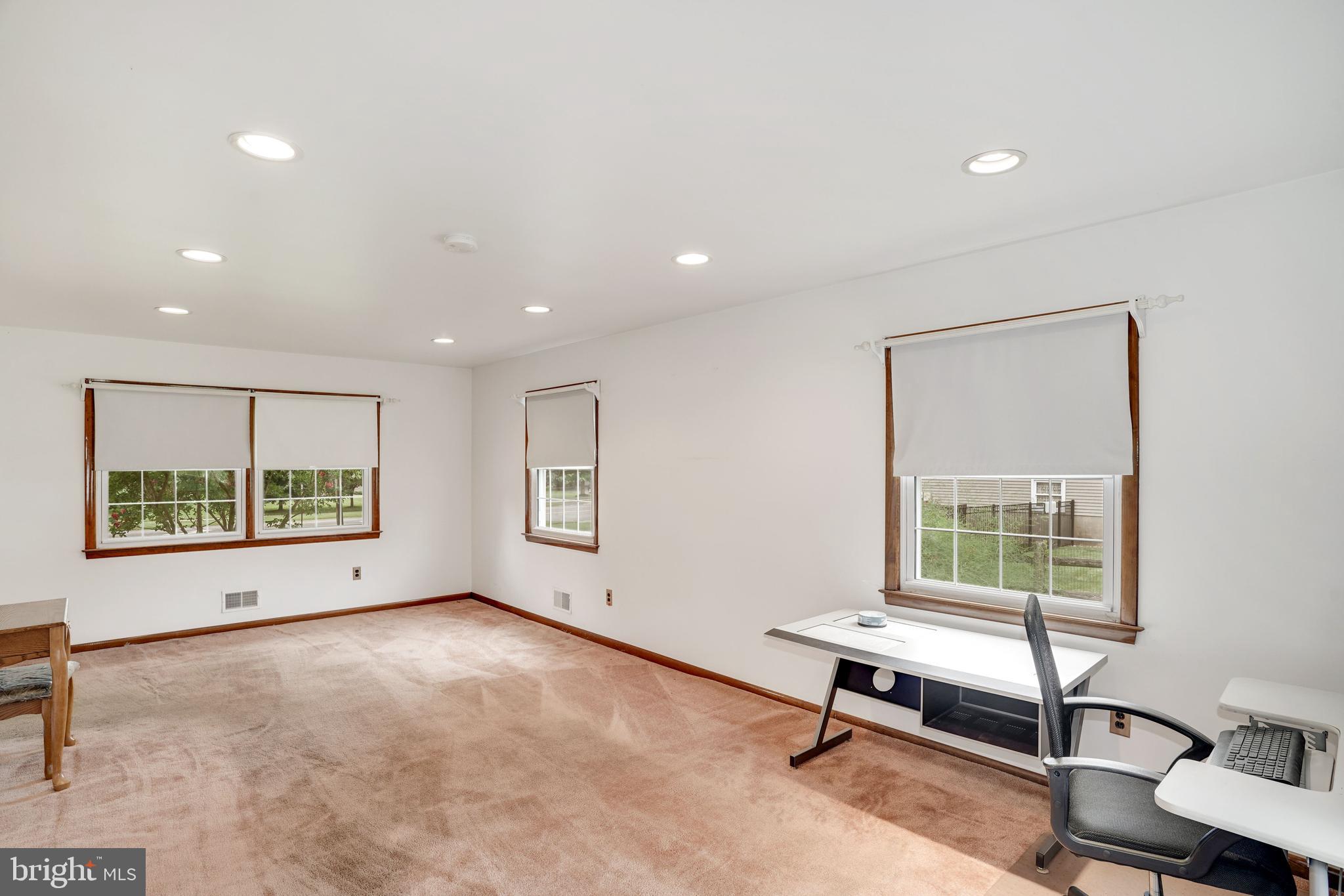 783 Colts Neck Road Freehold, NJ 07728 - Photo 5 of 15 Gallery Image 5