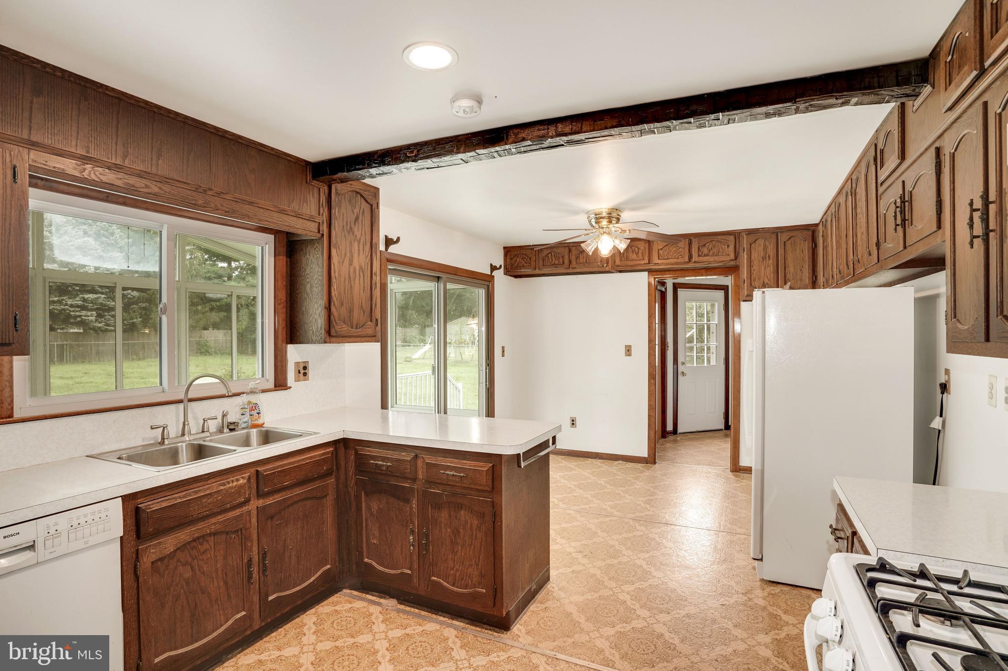 783 Colts Neck Road Freehold, NJ 07728 - Photo 7 of 15 Gallery Image 7