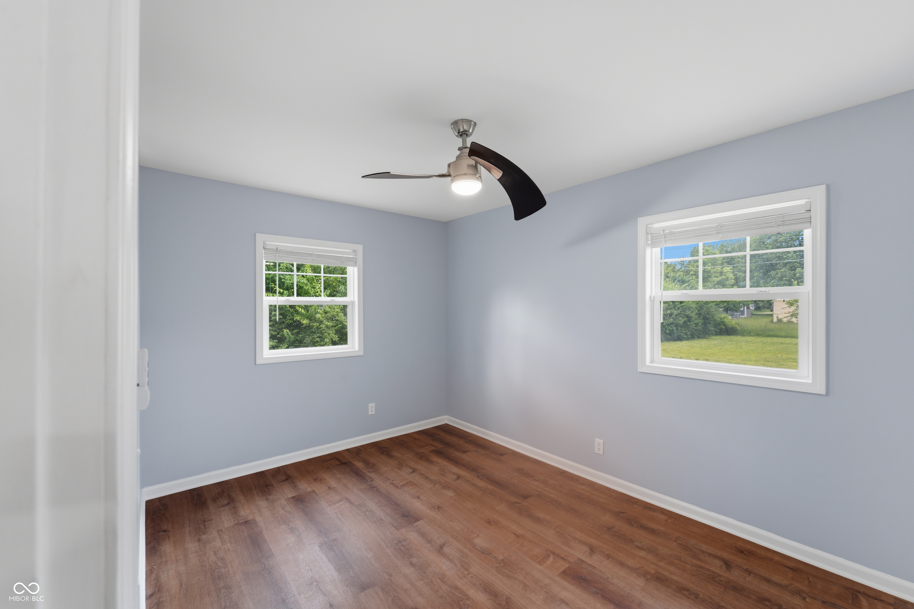 2008 Riviera Street Indianapolis, IN 46260 - Photo 11 of 27 Gallery Image 11