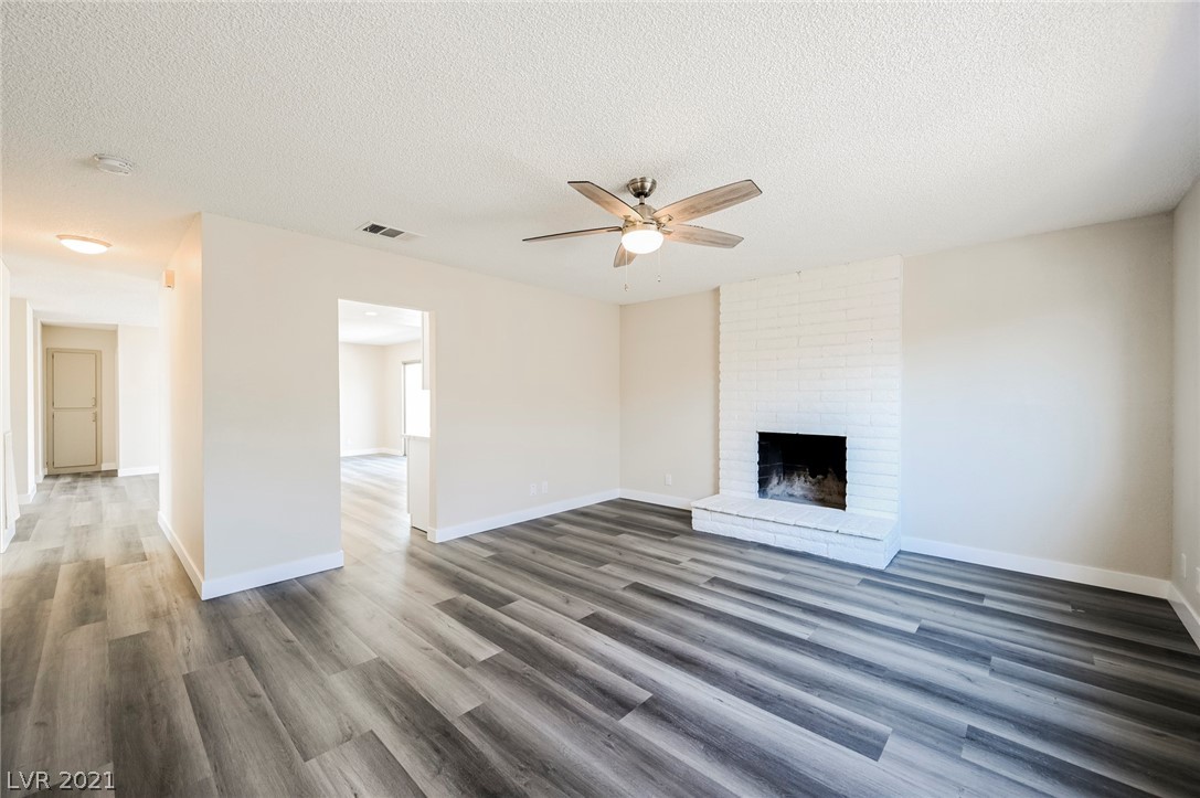 204 Bahama Road Las Vegas, NV 89145 - Photo 9 of 20 Gallery Image 9