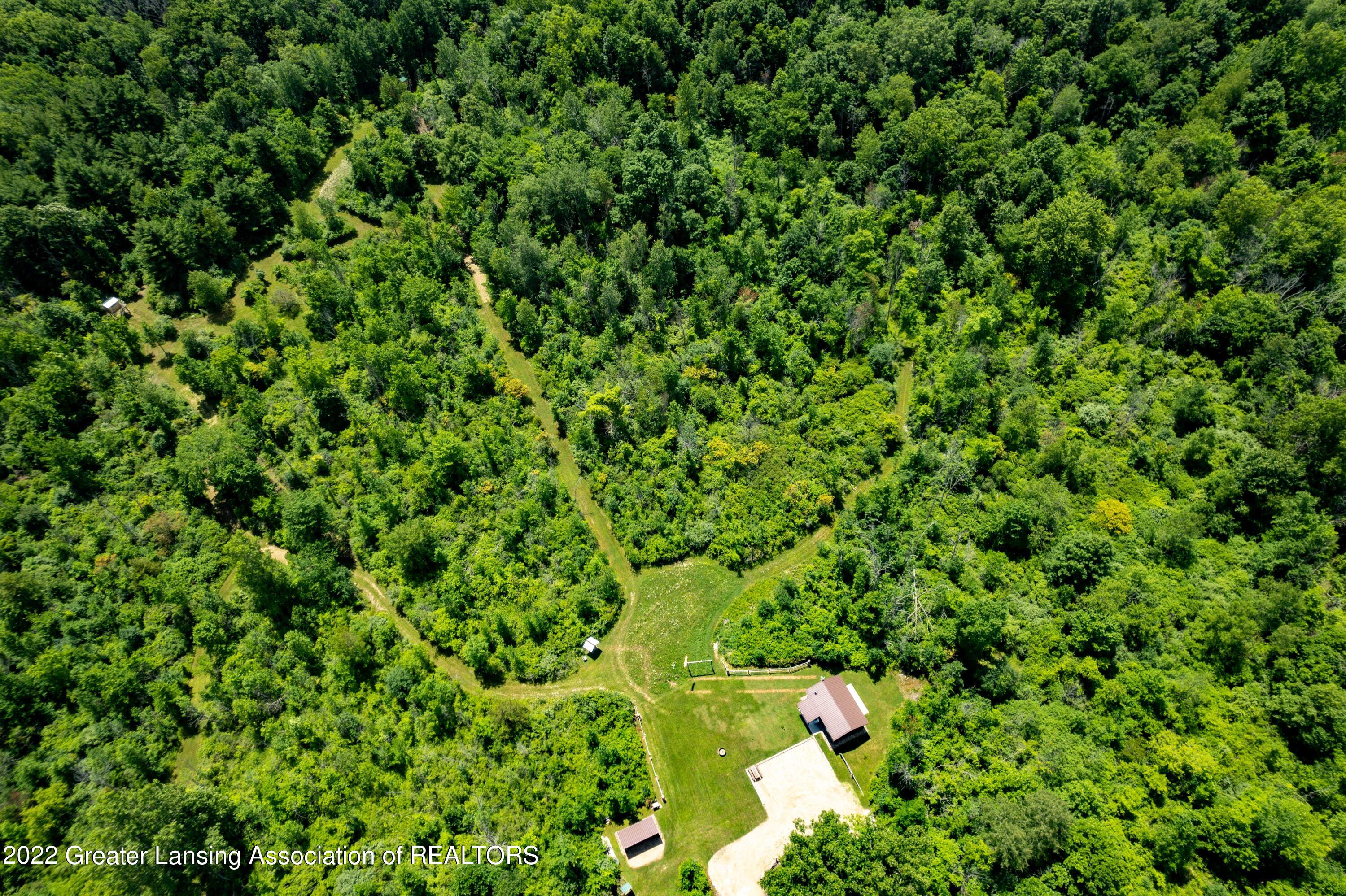 1285 West Wilson Road Perrinton, MI 48871 - Photo 48 of 51 1285 West Wilson Road Perrinton MI-129