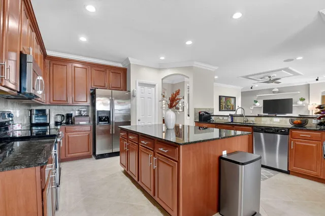 $10,000 | 10591 Longleaf Lane, Wellington, FL 33414