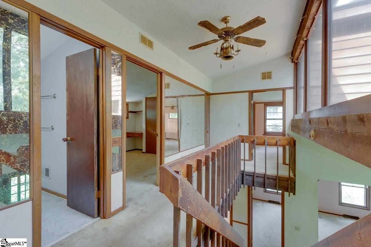605 Devenger Road Greer, SC 29650 - Photo 16 of 26 Gallery Image 16