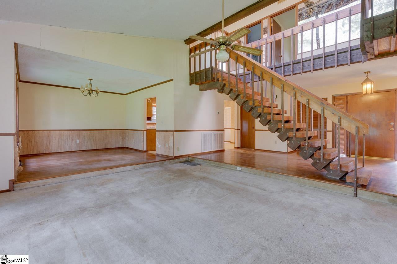 605 Devenger Road Greer, SC 29650 - Photo 6 of 26 Gallery Image 6