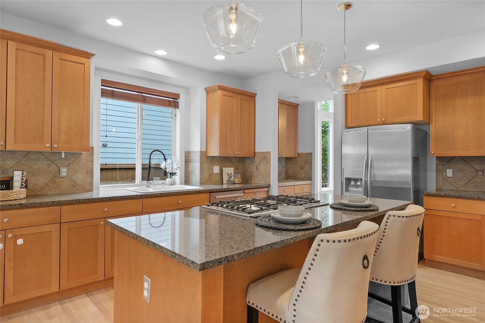 15927 35th Drive Southeast Bothell, WA 98012 - Photo 5 of 34 Gallery Image 5