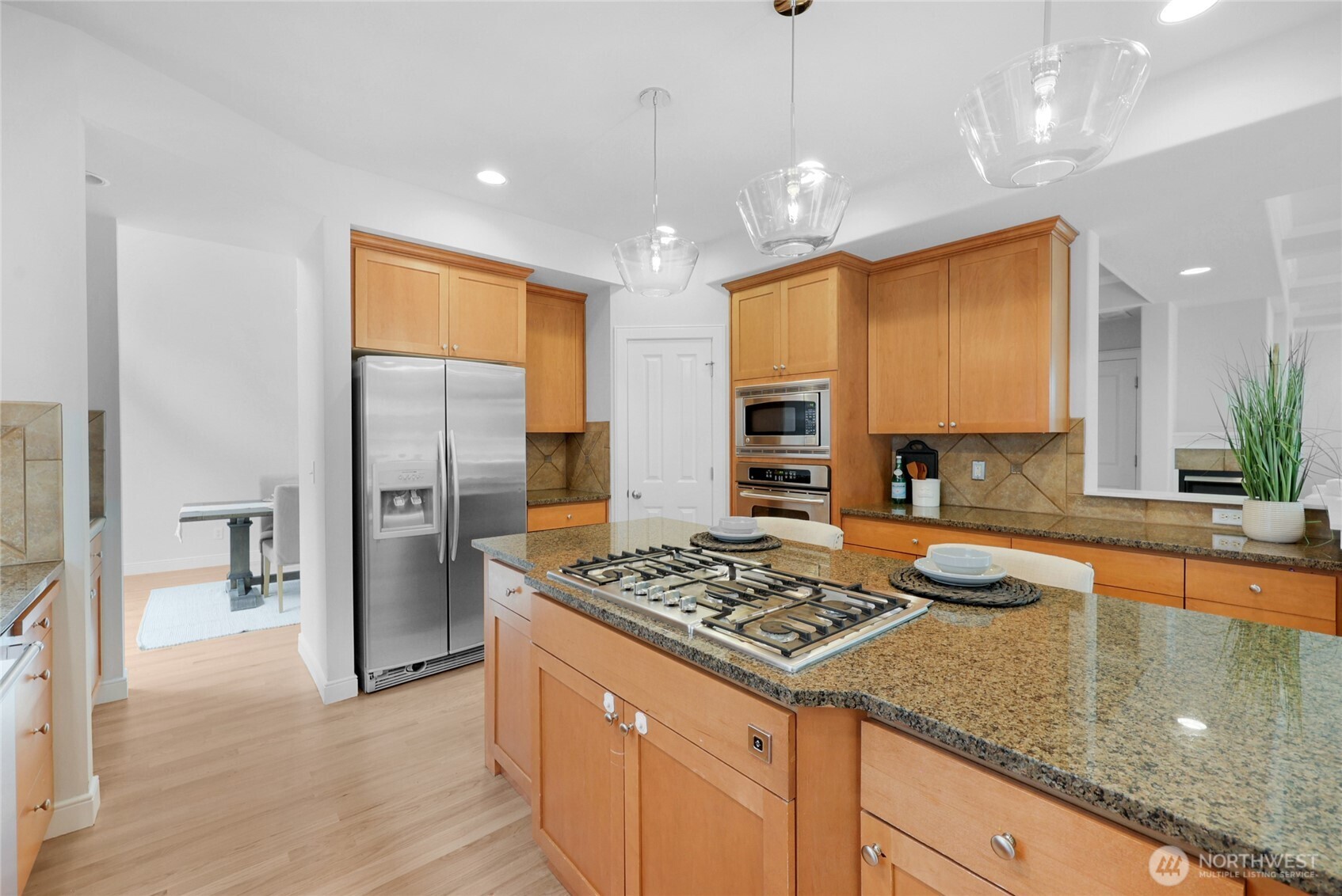 15927 35th Drive Southeast Bothell, WA 98012 - Photo 7 of 34 Gallery Image 7