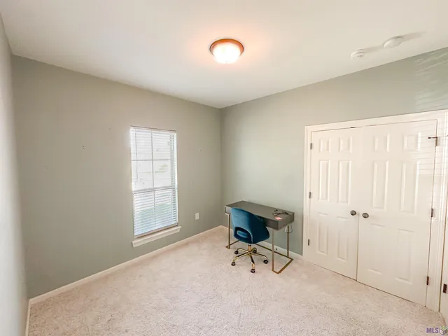 $2,200 | 15104 Wax Myrtle Avenue, Baton Rouge, LA 70817