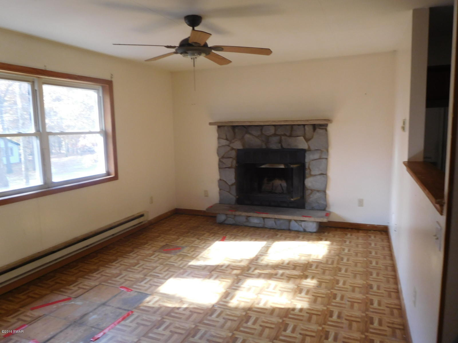 1288 Pine Ridge Bushkill, PA 18324 - Photo 7 of 25