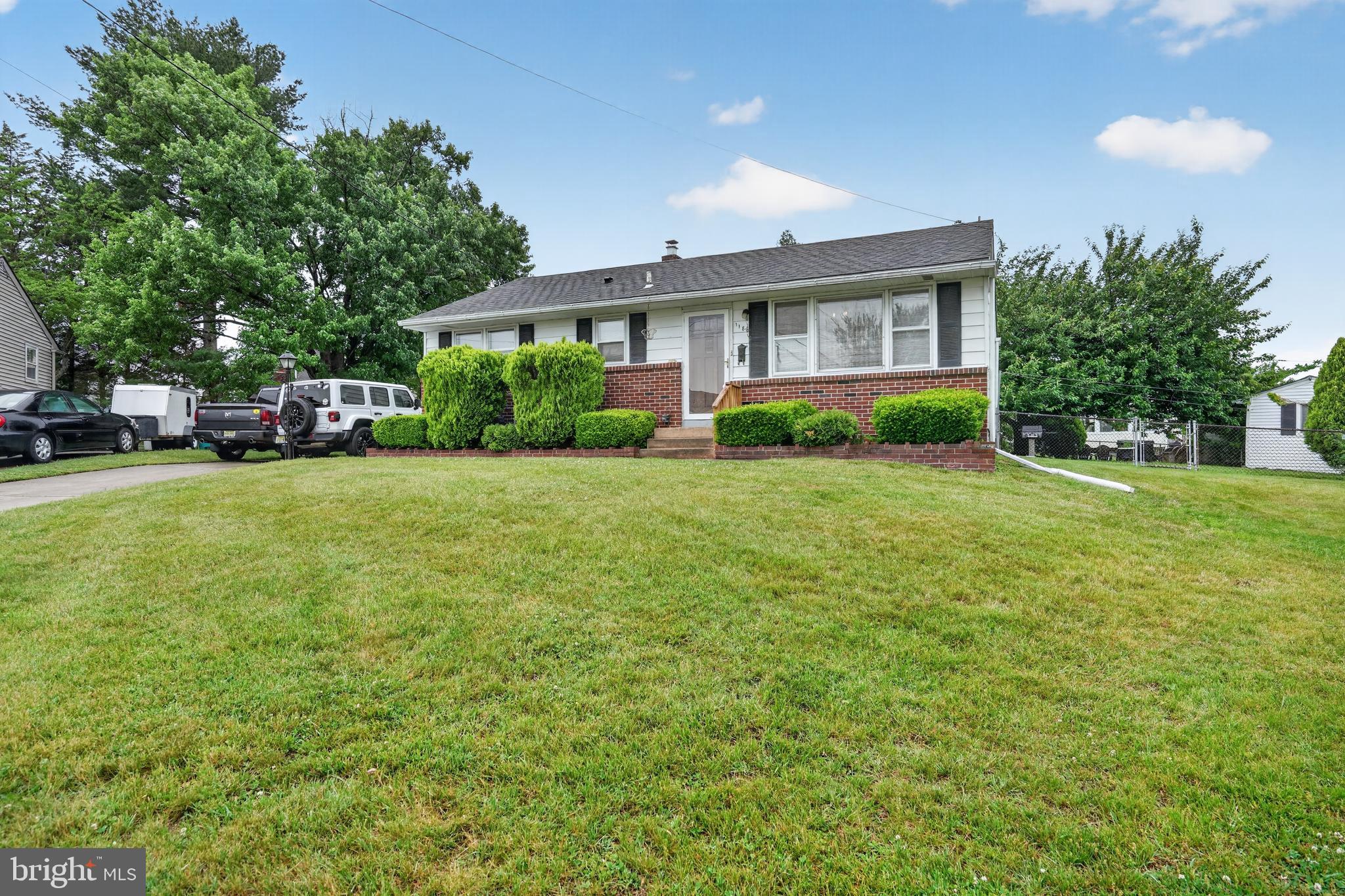 118 Carlysle Court Runnemede, NJ 08078 - Photo 36 of 39