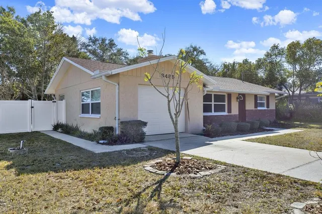 $387,000 | 3485 Pine Street, Dunedin, FL 34698
