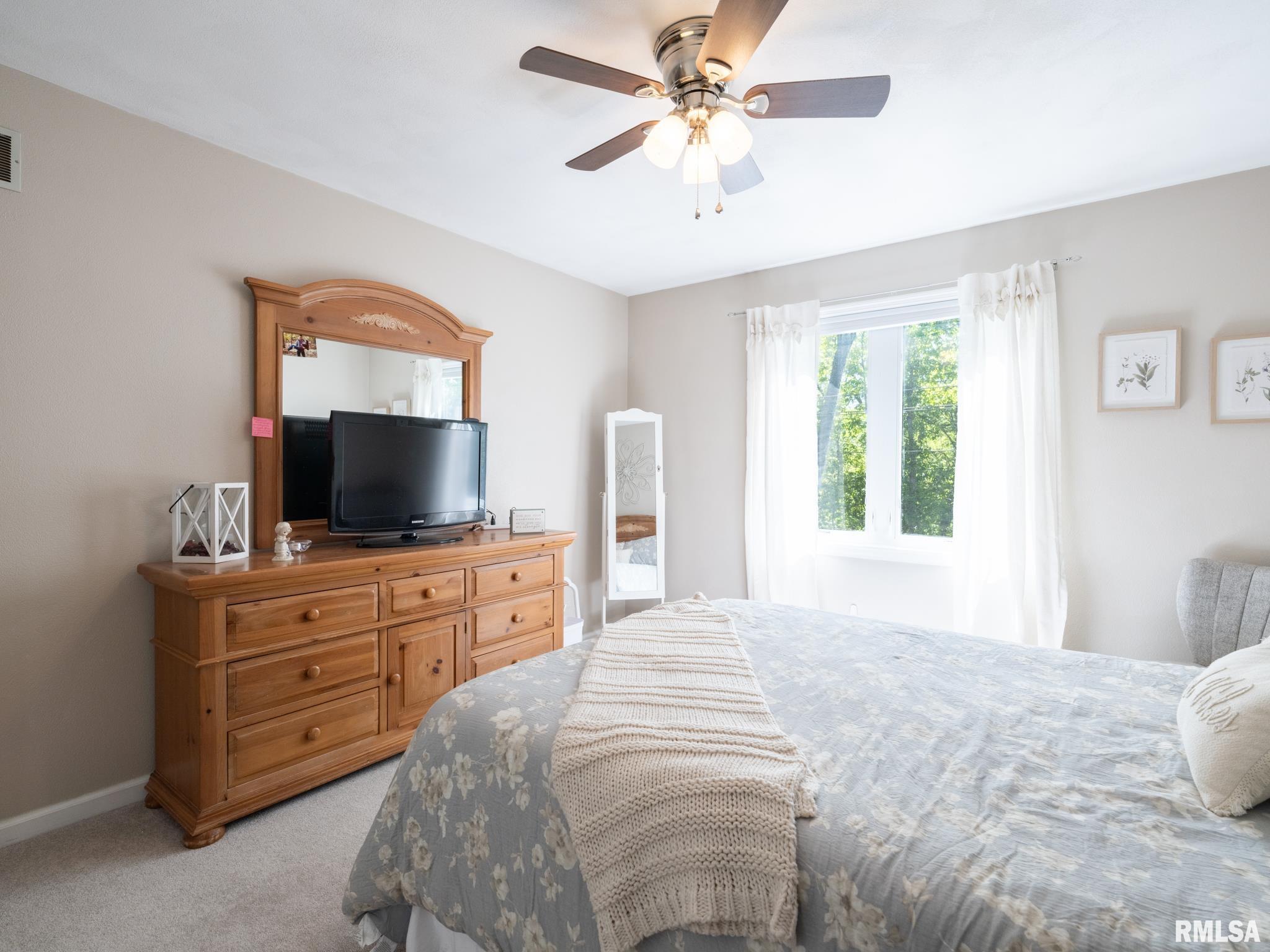 3612 West Chartwell Road Peoria, IL 61614 - Photo 61 of 63 Gallery Image 61