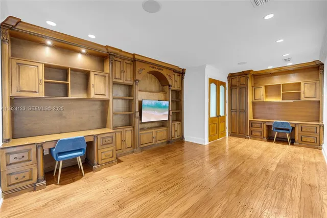 a picture of a storage & utility room