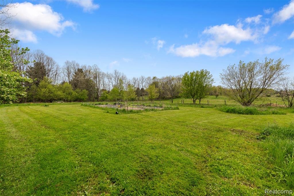 1775 Imlay City Road Lapeer, MI 48446 - Photo 45 of 60