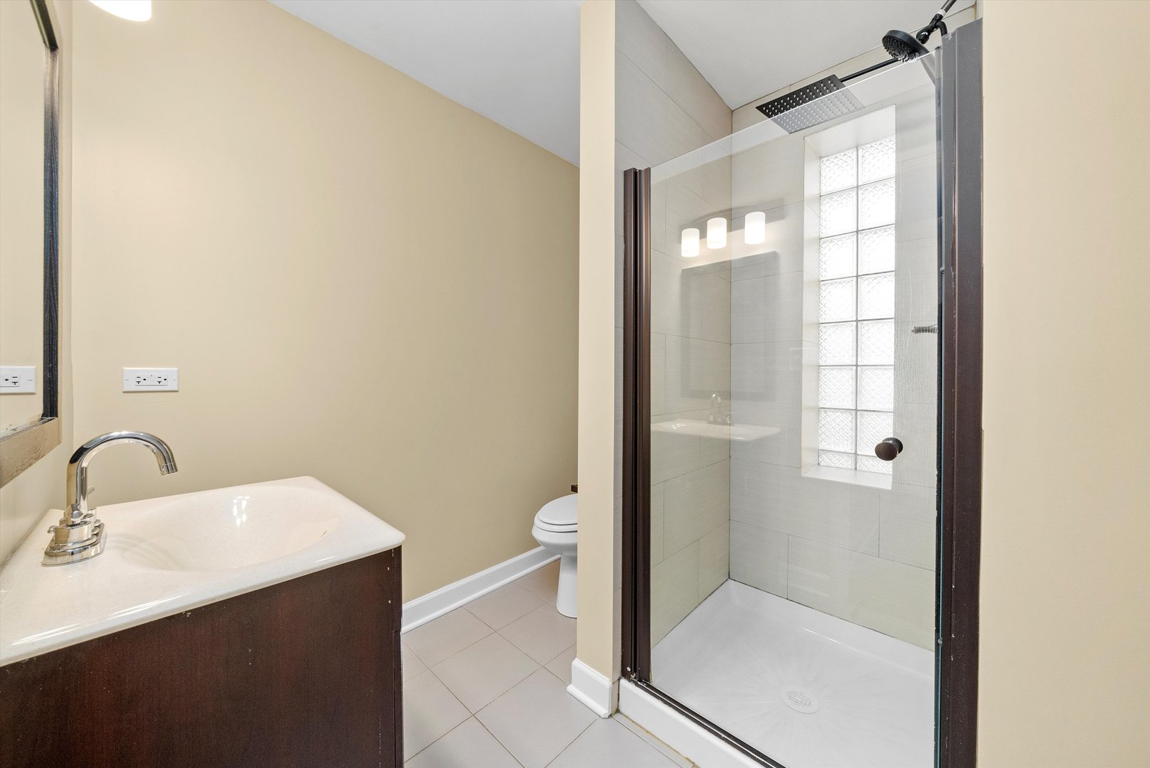 552 West Cullerton Street, Unit G Chicago, IL 60616 - Photo 15 of 21