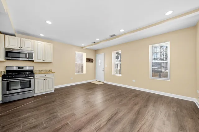 $2,050 | 552 West Cullerton Street, Unit G, Chicago, IL 60616