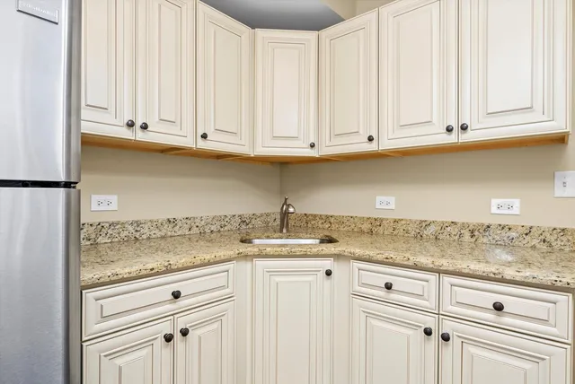 $2,050 | 552 West Cullerton Street, Unit G, Chicago, IL 60616