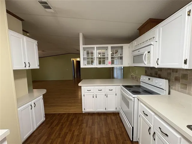 $1,990 | 616 Klickety Klak Lane, Valrico, FL 33594