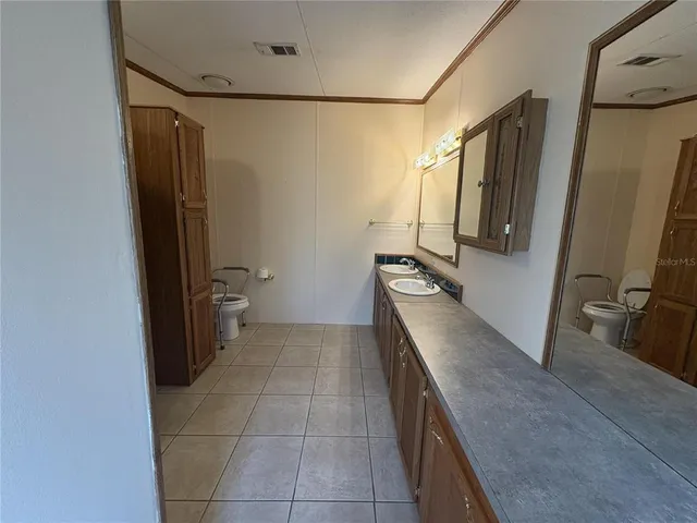 $1,990 | 616 Klickety Klak Lane, Valrico, FL 33594