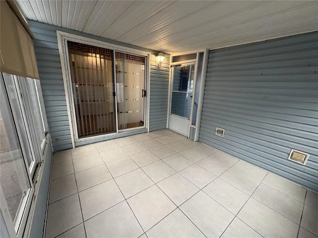 $1,990 | 616 Klickety Klak Lane, Valrico, FL 33594