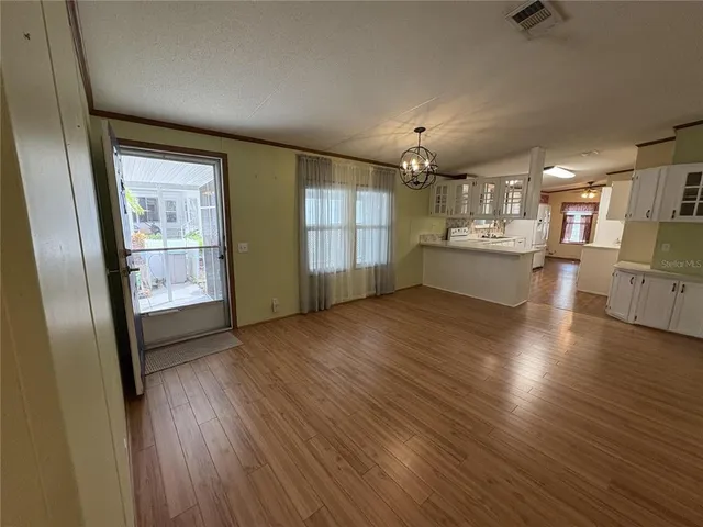 $1,990 | 616 Klickety Klak Lane, Valrico, FL 33594