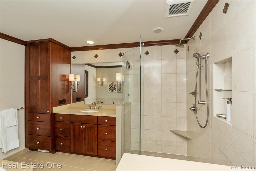 3449 Summit Ridge Drive Rochester Hills, MI 48306 - Photo 30 of 44