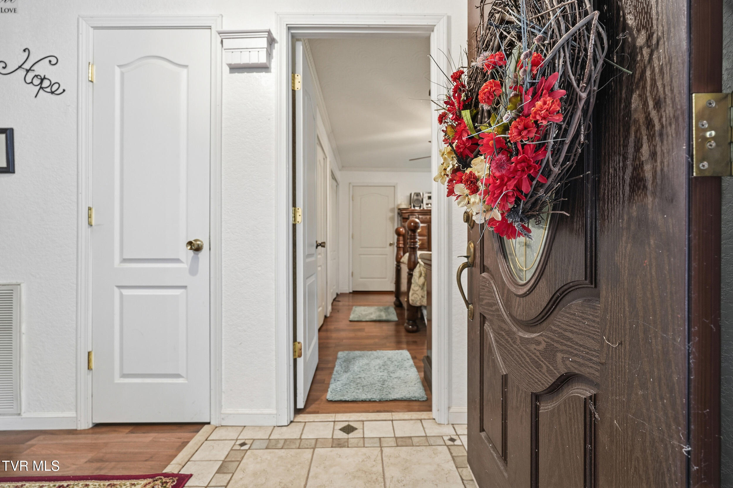 5186 Lick Creek Road Clinchco, VA 24226 - Photo 23 of 63 1000016770