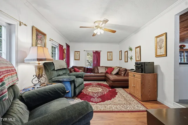 $599,000 | 5186 Lick Creek Road, Clinchco, VA 24226