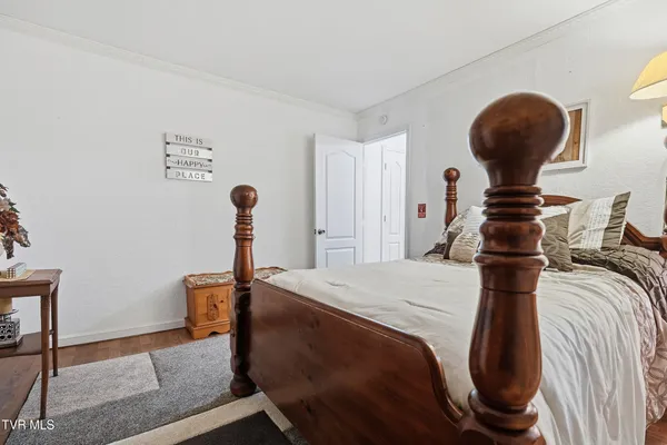 $599,000 | 5186 Lick Creek Road, Clinchco, VA 24226