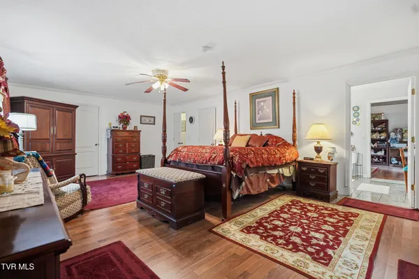 $599,000 | 5186 Lick Creek Road, Clinchco, VA 24226