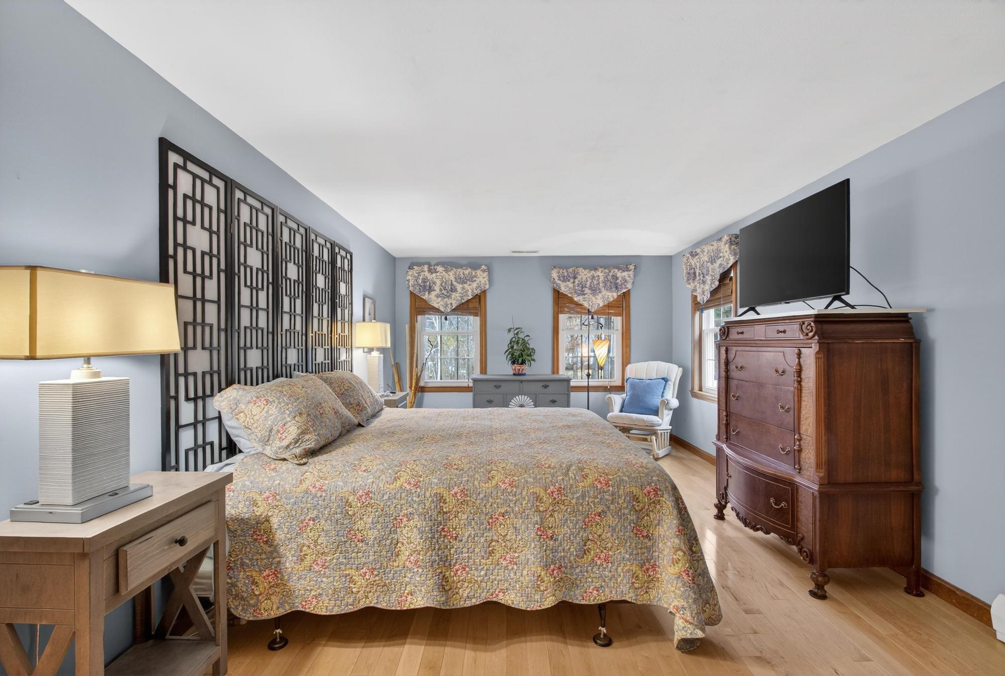 17 Kent Street Windham, NH 03087 - Photo 18 of 35