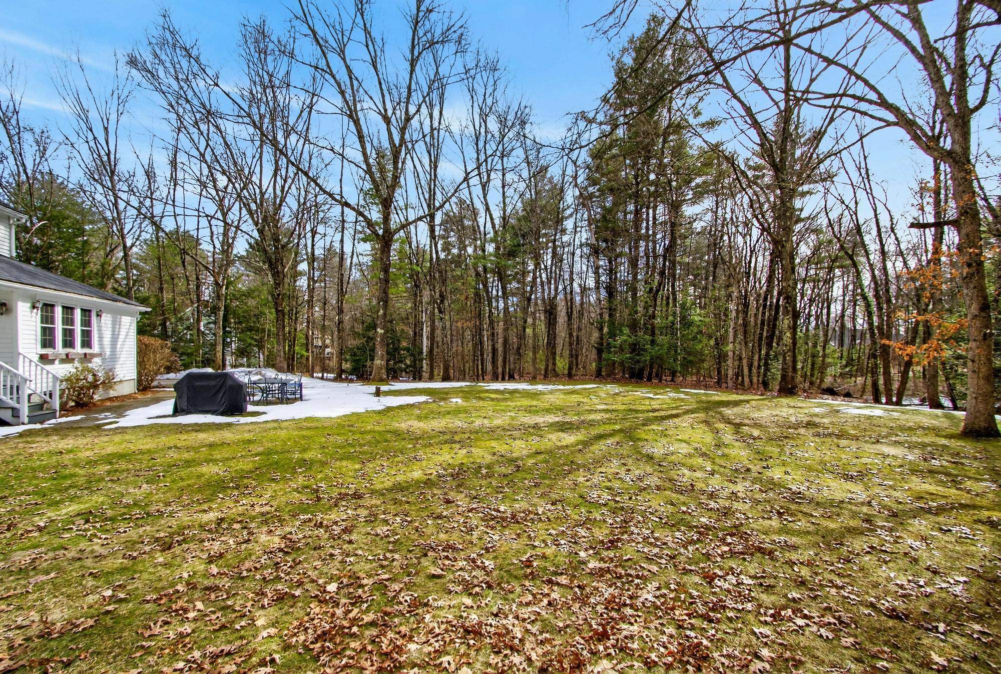 17 Kent Street Windham, NH 03087 - Photo 35 of 35