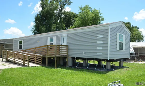 $85,000 | 226 Mobile Estates Drive, Gray, LA 70359