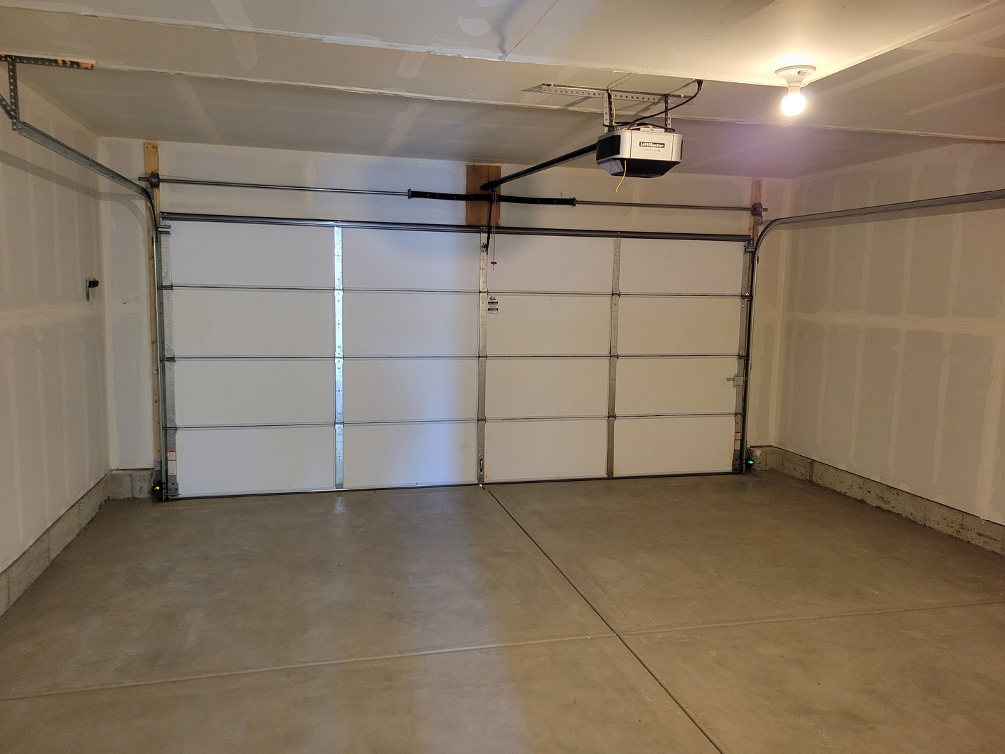 332 Summit Circle Lombard, IL 60148 - Photo 13 of 13