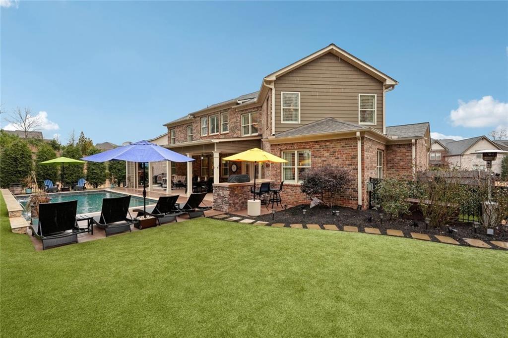 9260 Colham Drive Cumming, GA 30041 - Photo 3 of 59