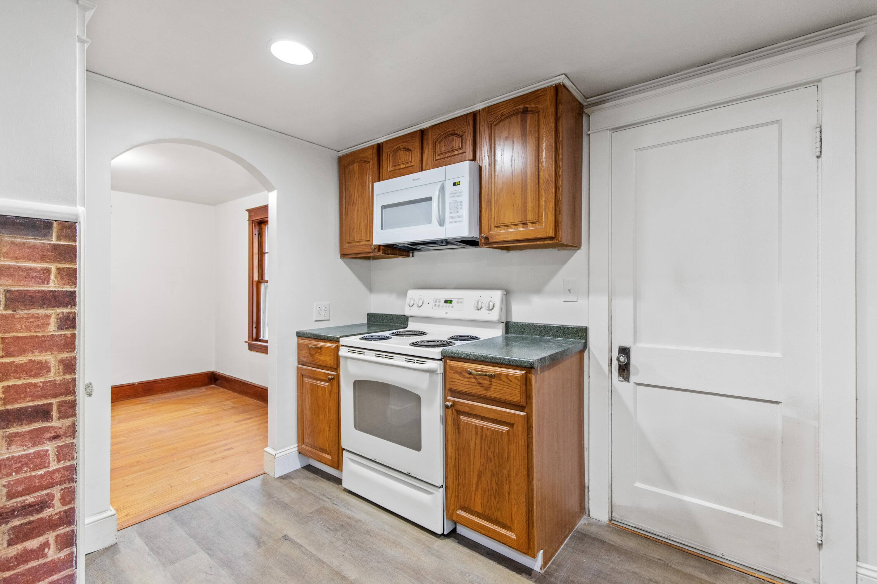 179 Gray Road Gorham004