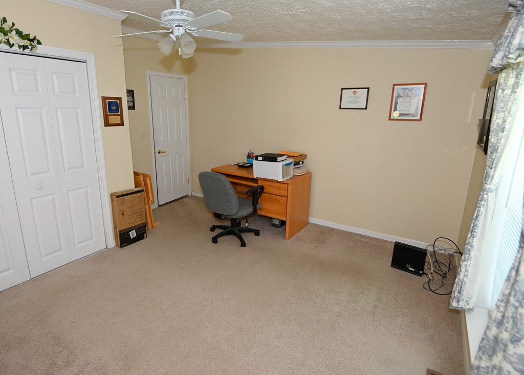 43 Longboat Road Wareham, MA 02576 - Photo 18 of 24 Gallery Image 18
