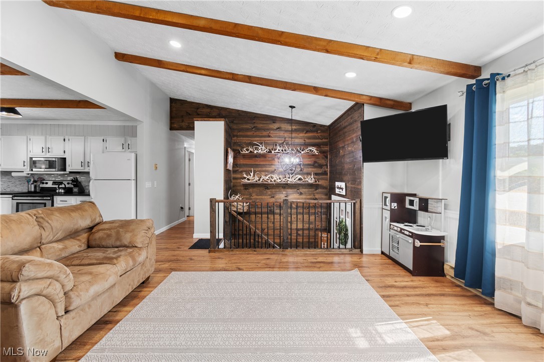 5881 Middle Run Road Dover, OH 44622 - Photo 15 of 32 Gallery Image 15