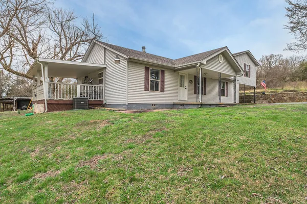 $299,900 | 7207 Lewisburg Highway, Pulaski, TN 38478